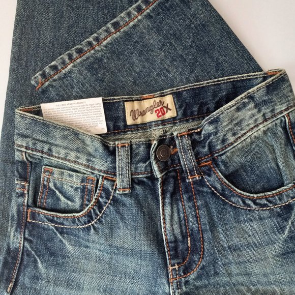 Boys Wrangler 20X Extreme Relaxed Straight Leg Jeans NWT Size 10 Slim - Picture 5 of 9